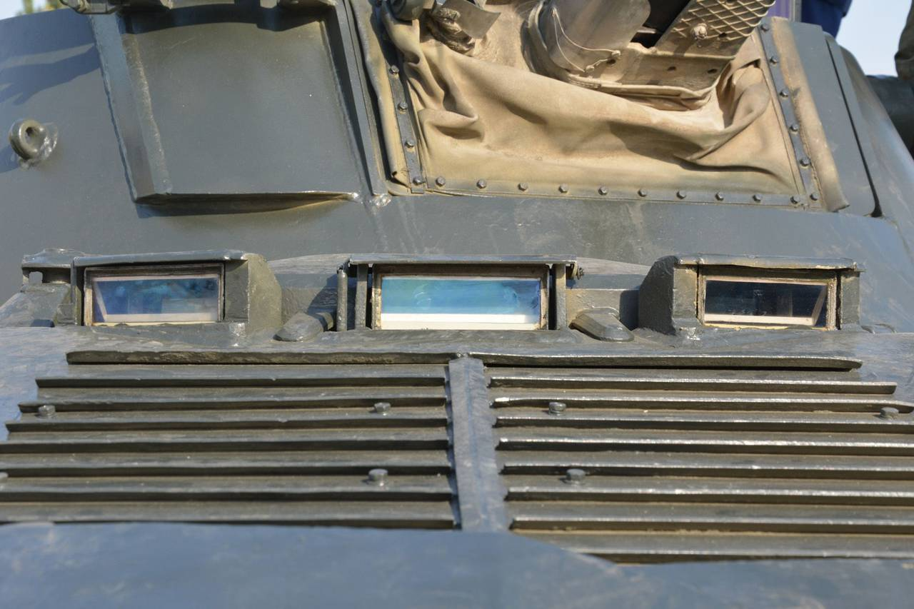 AM35972 Реалистичная имитация смотровых приборов МТ-ЛБ (Не для свободной продажи)