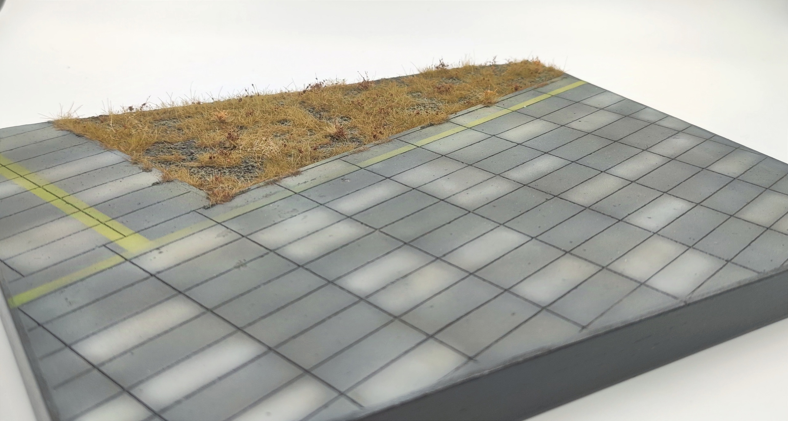 HE-144008 Подставка полигон осенний Размер 34х25см