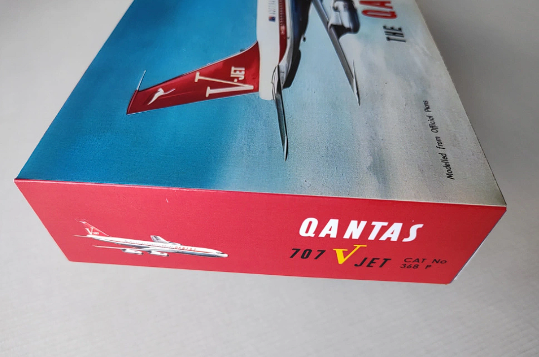 368 Сборная модель самолета Boeing 707 Qantas FROG