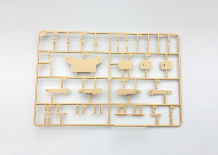 AH35A020 Немецкая зенитная пушка 12,8cm Flak40 with FuMG 39D Amusing Hobby