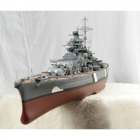 180079 Немецкий линкор Бисмарк Моделист