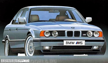 FU12673 BMW M5