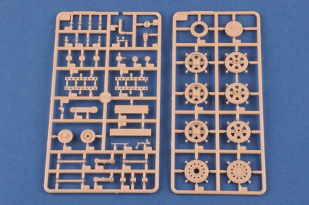 84517 Танк Soviet D-38 Tank Hobby Boss